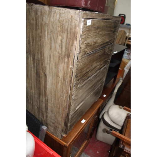 615 - 4 DRAWER CHEST OF DRAWERS