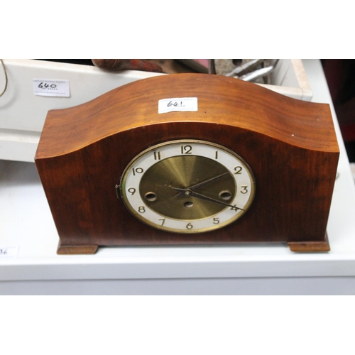 641 - WESTMINSTER CHIME 1950S MANTLE CLOCK