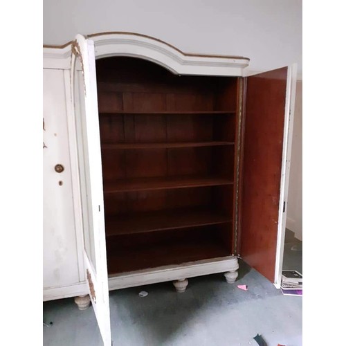 585 - VICTORIAN MAHOGANY COMPACTUM WARDROBE