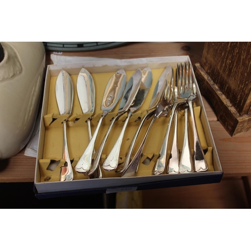 510 - SILVER PLATED KNIFE AN DFORK SET