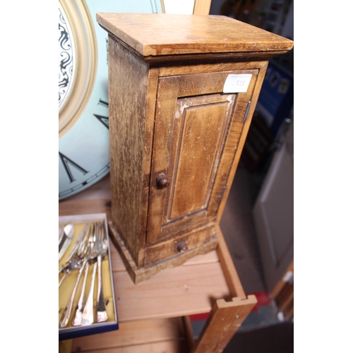 511 - MINIATURE WOODEN CABINET - SINGLE DOOR AND SINGLE DRAWER