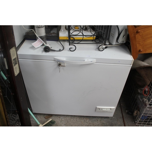 682 - LARGE CHEST FREEZER