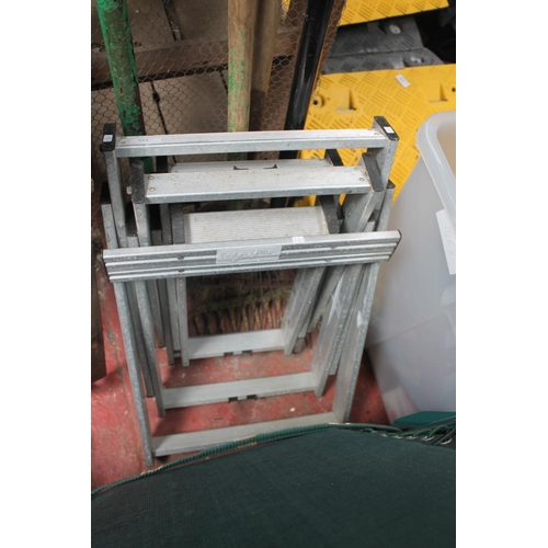198 - ALUMINIUM FOLDING LADDER