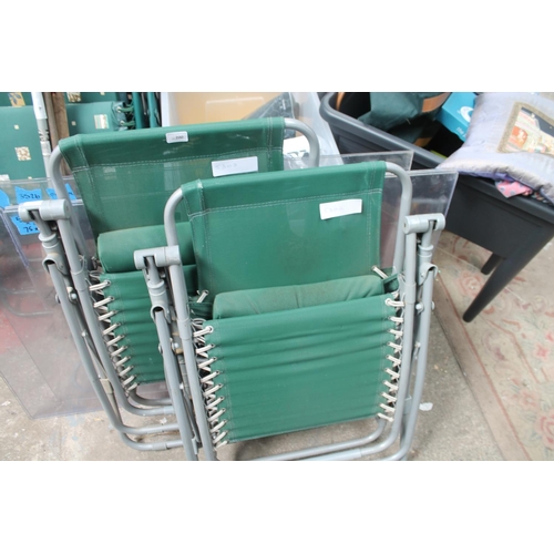 200 - PAIR OF GREEN GARDEN LOUNGERS