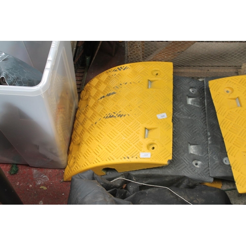 206 - SHEER QUALITY 3 METAL ROAD CABLE RAMPS WITH 'CAT'S EYES'