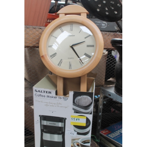 213 - KITCHEN WALL CLOCK