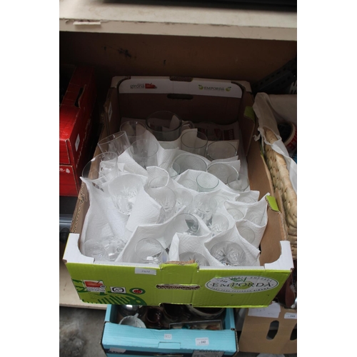 239 - BOX OF MIXED GLASSWARE