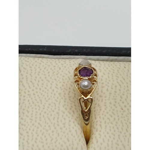 355 - 9ct GOLD AMETHYST & PEARL DRESS RING. SIZE ‘Q’. HALLMARKED