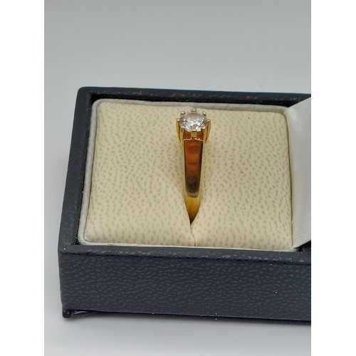 360 - 9CT GOLD CZ SOLITAIRE DRESS RING SIZE 'M' WEIGHT 2.1gms HALLMARKED