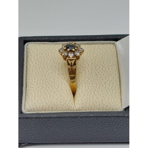 365 - 9ct GOLD SAPPHI8RE & CLEAR GEM RING SIZE ‘L ½ ‘ 2.2gms HALLMARKED