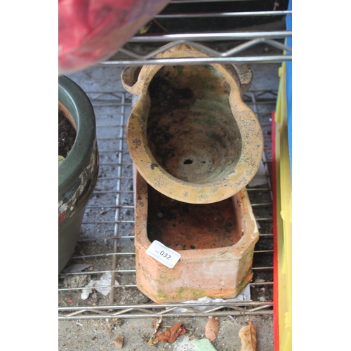 32 - TERRACOTTA BASKET AND PLANTER