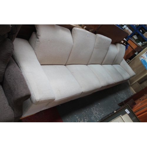 482 - 3 SEATER AND 2 SEATER SOFA