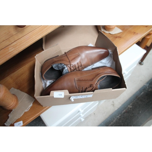 506 - GENTS D WILLIAMS SIZE 13 BROWN LEATHER SHOES