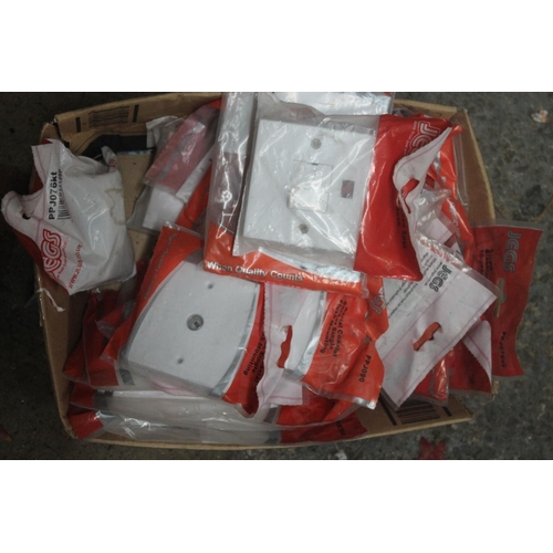 119 - QTY OF NEW ELECTRIC SWITCHES AND SOCKETS ETC