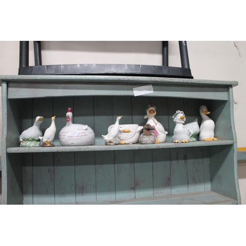 909 - SHELF OF CERAMIC DUCKS ETC