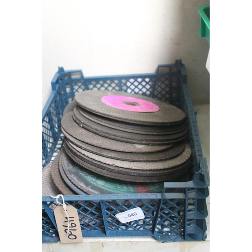 40 - QTY OF LARGE ANGLE GRINDING DISCS