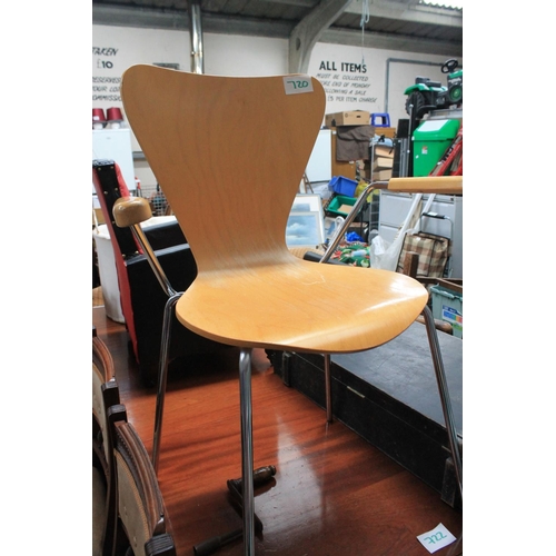 720 - 1960 STYLE BENTWOOD CHAIR