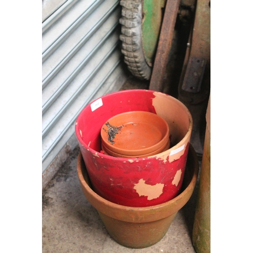 2 - 5 TERRACOTTA PLANT POTS