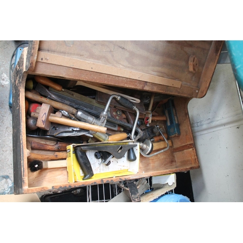 44 - CARPENTERS TOOLBOX PLUS TOOLS