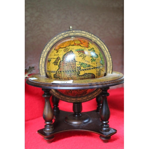 521 - WOODEN SMALL GLOBE