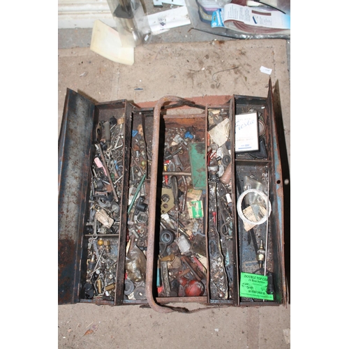 199 - METAL TOOLBOX WITH CONTENTS