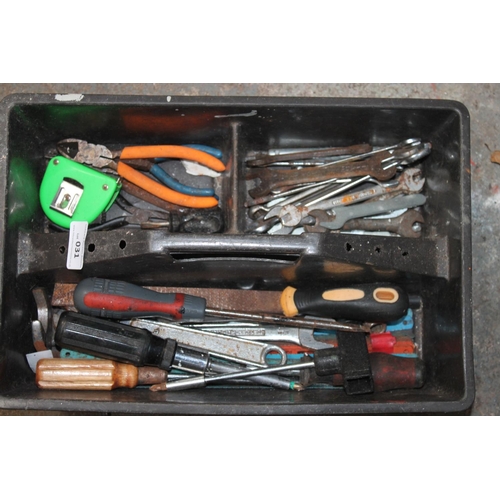 31 - TOOLBOX OF VINTAGE TOOLS