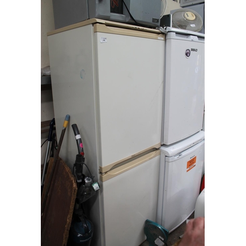 768 - HOTPOINT ICE DIAMOND FRIDGE FREEZER