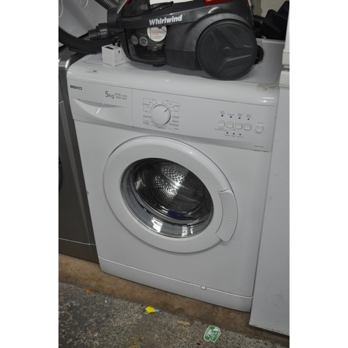 796 - BEKO 5KG WASHING MACHINE