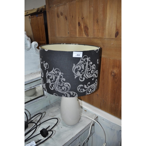 862 - CREAM TABLE LAMP WITH BLACK SHADE