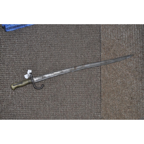 435 - FRENCH BAYONET 1869