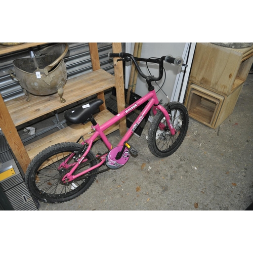 15 - CHILDS BUMPER STUNT BICYCLE