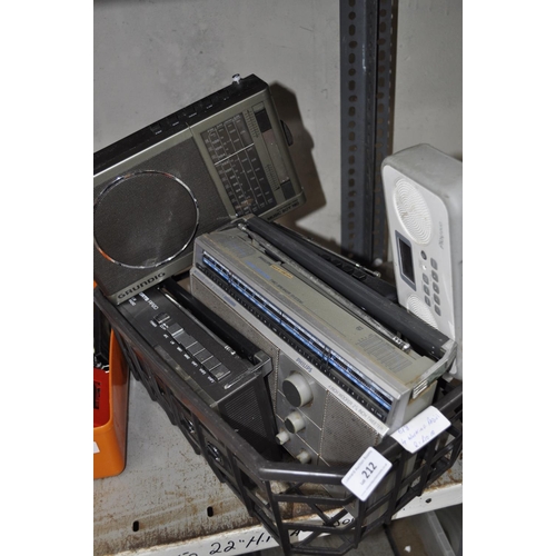 212 - 5 X WORKING RADIOS