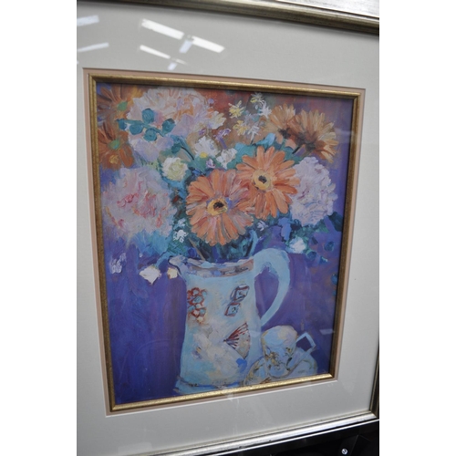 256 - 2 X FRAMED PICTURES OF ASSORTED FLOWERS