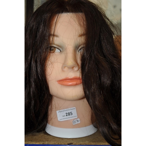 285 - MANNEQUIN HEAD WITH WIG