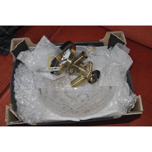 350 - BOX OF LIGHT FITTINGS