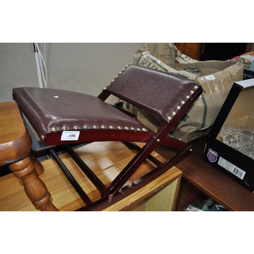 696 - ROCKING FOOTSTOOL