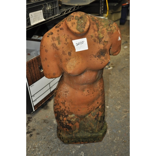 9 - TERRACOTTA GARDEN LADIES BUST