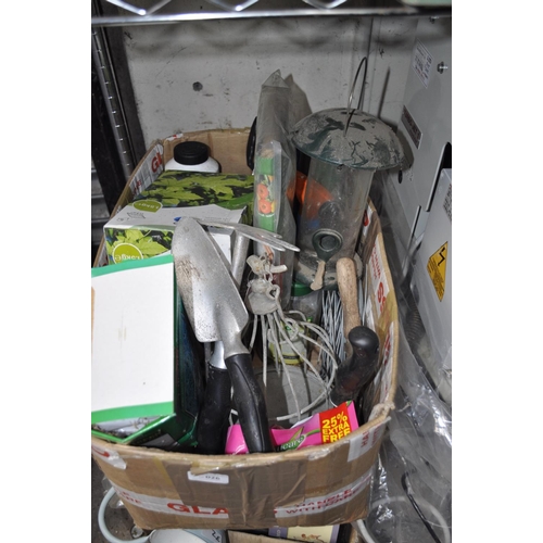 26 - LARGE BOX OF MIXED GARDENING ITEMS INCLUDING HAND TOOLS