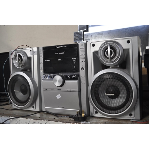 269 - PANASONIC 5 CD CHANGER STEREO SYSTEM