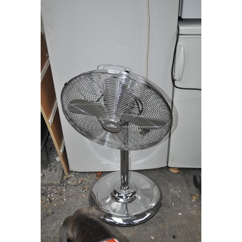 796 - CHROME ADJUSTABLE PEDESTAL FAN