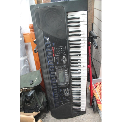 230 - CASIO ELECTRIC KEYBOARD