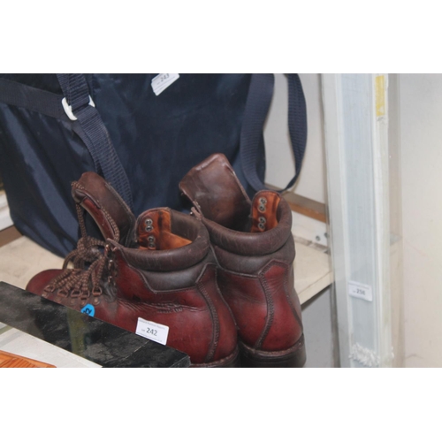 242 - PAIR OF LEATHER WORK BOOTS