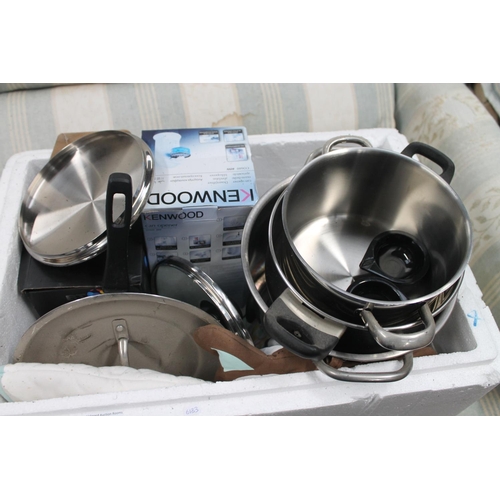 903 - STAINLESS STEEL SAUCEPAN SET