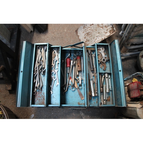 23 - BLUE METAL TOOL BOX PLUS TOOLS