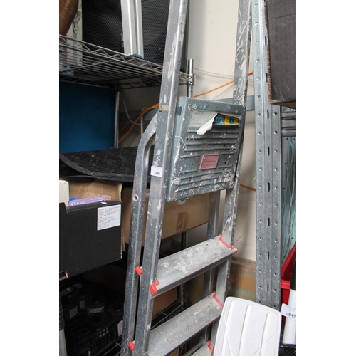 48 - FOLDING ALUMINIUM LADDER