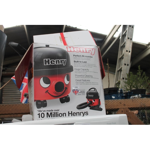 251 - BOXED HENRY HOOVER LIKE NEW WITH ACCESORIES