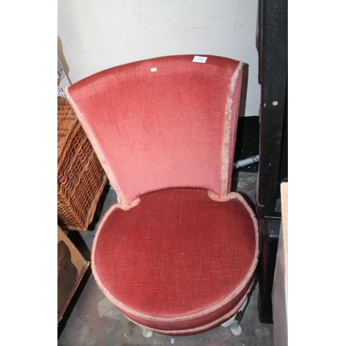 290 - UPHOLSTERED BEDROOM CHAIR