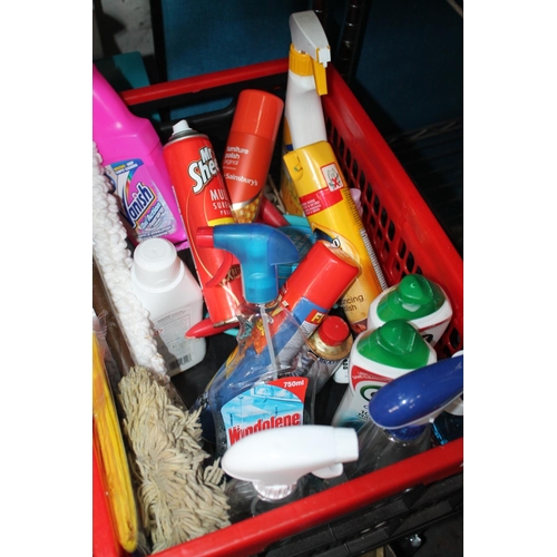 33 - BOX OF CLEANING PRODUCTS