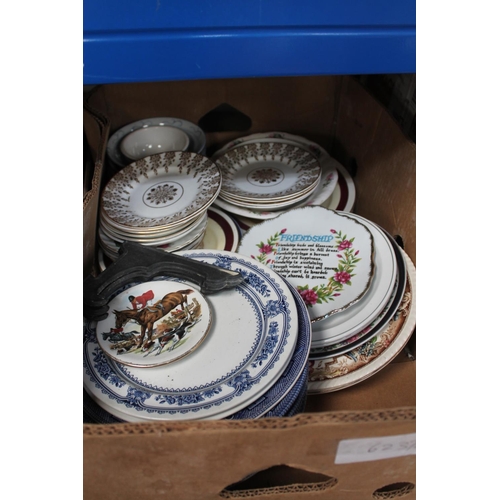 372 - LARGE BOX OF ASSORTED PLATES