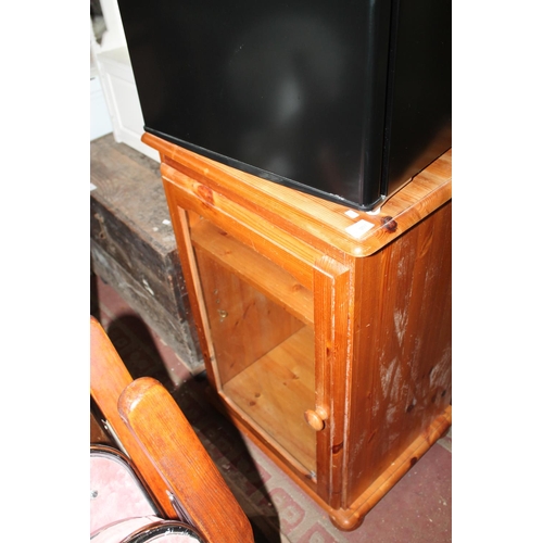 807 - PINE GLAZED CABINET